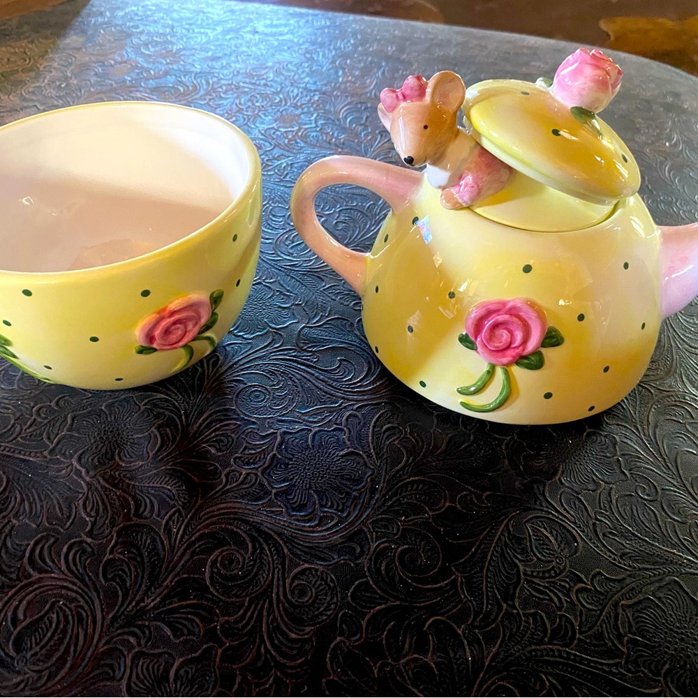 Certified International Yellow and Pink Floral Teapot Set